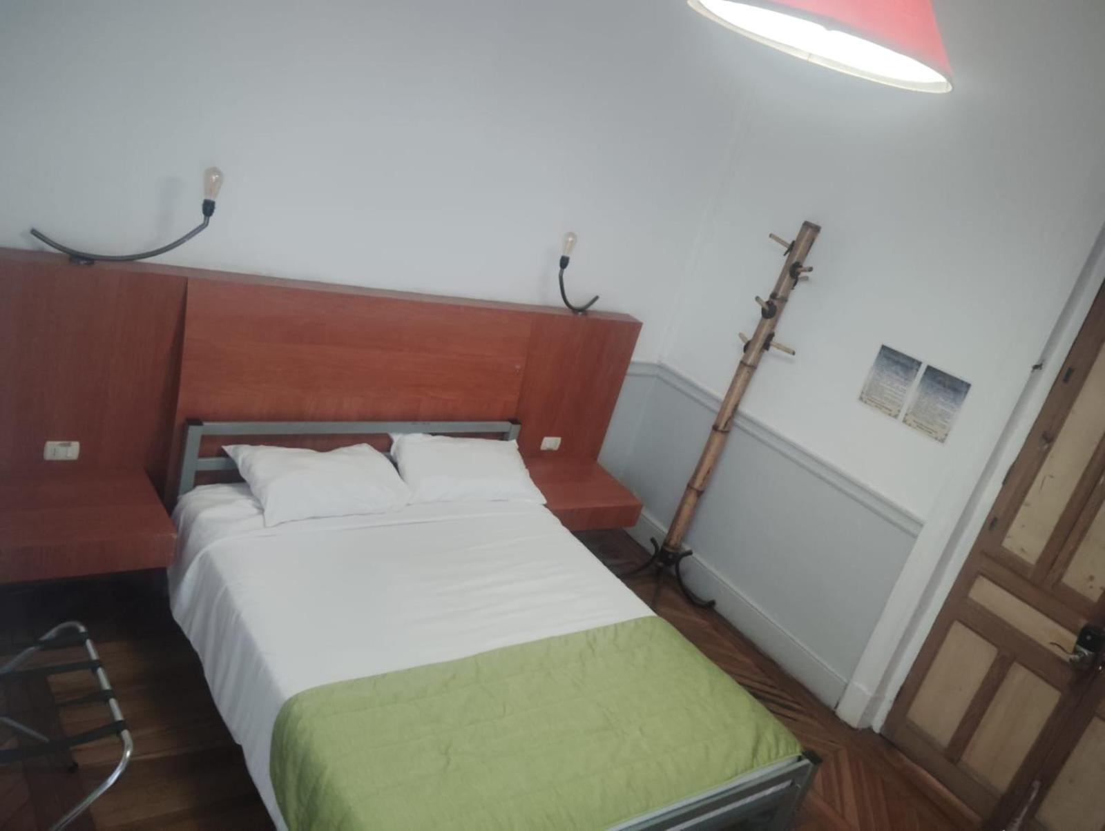 Happy House Hostel Santiago Dış mekan fotoğraf